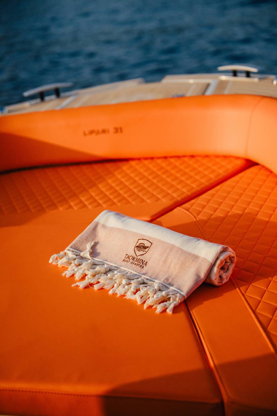 Teli mare Taormina Boat Charter inclusi in ogni uscita